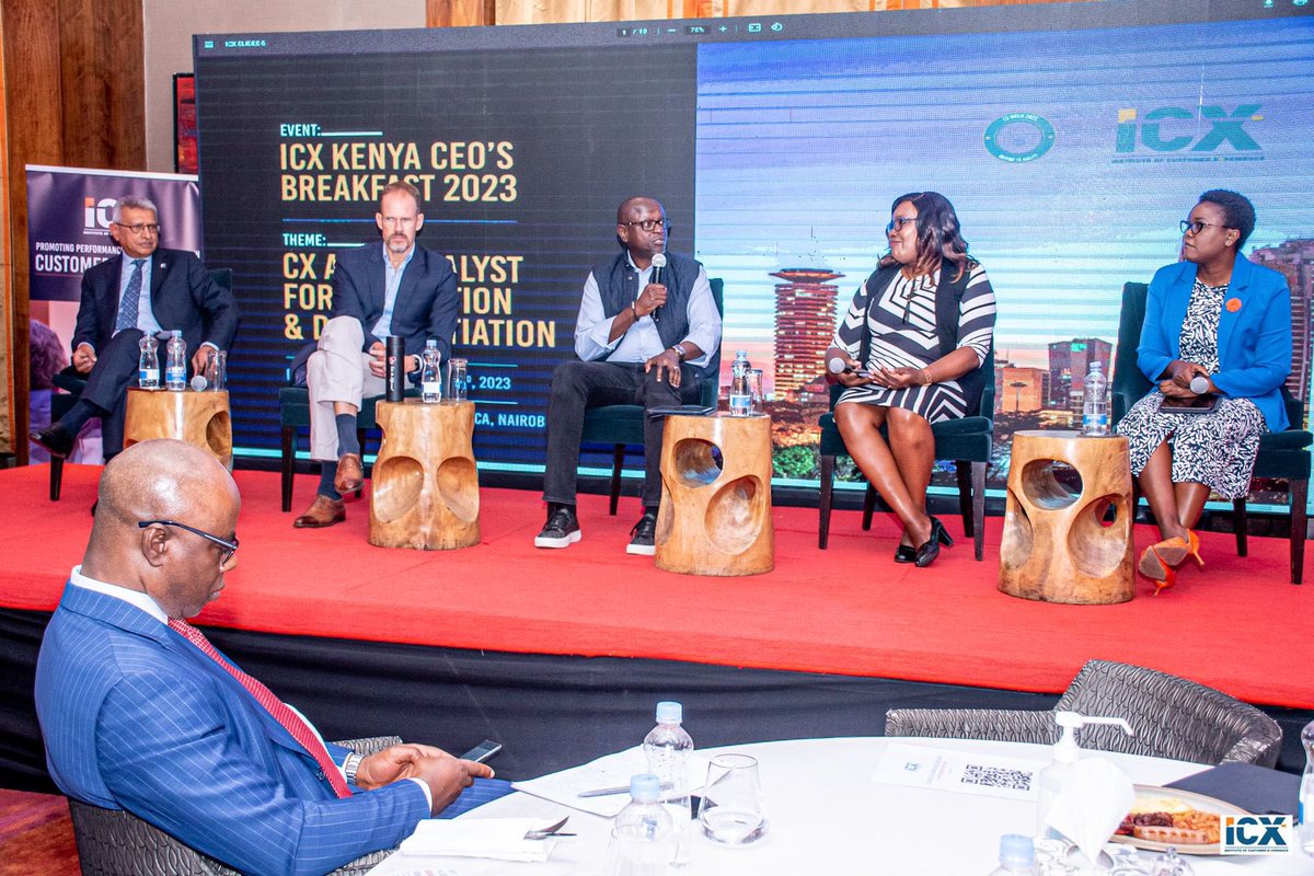 APAInsuranceKE's tweet photo. “Customer centricity is now an important Mantra.” - Ashok Shah

#ICXCEOBreakfast #DrivingCXAgility
#InsightsfromAshokShah
#APAInsuringHappiness https://t.co/vc7nXMEYH4