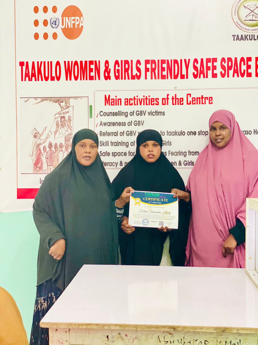 TAAKULONGO's tweet photo. Bossaso: Skill trainees graduated from Bossaso safe space getting their certificated.
@UNFPA @UNFPA_SOMALIA @japan @MOWDAFA
#organisation #GBV #TAAKULO #NGO https://t.co/ECvvNeKTRP