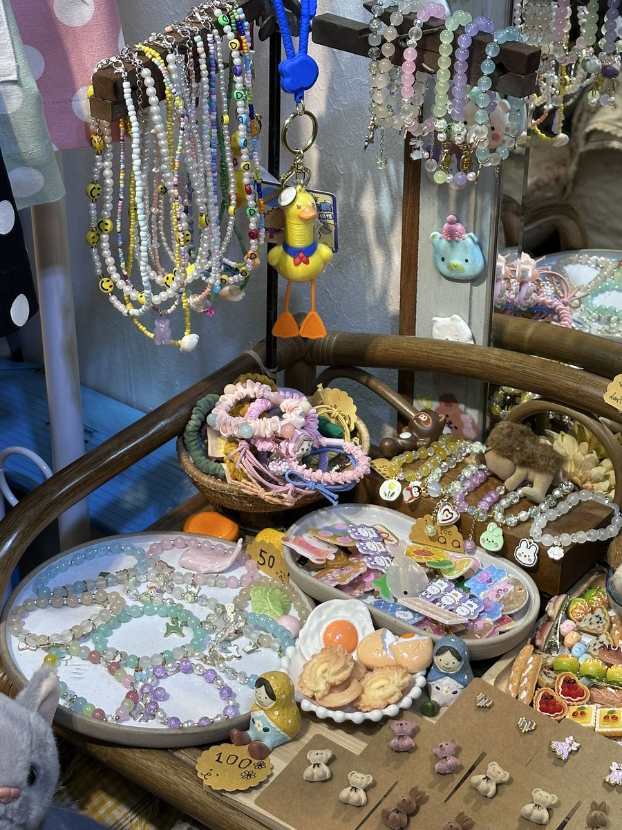 Liapwuff's tweet photo. cute lil shop that i found during my bkk trip🫶🏻 https://t.co/C64R5lIHDc