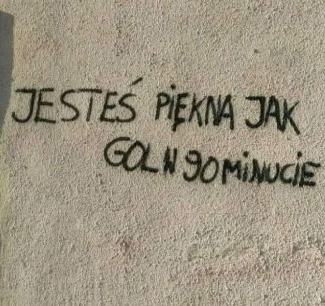 BWCH_BG_PW's tweet photo. Dla miłośników pięknych kobiet 🤩 oraz fanów ⚽️⚽️⚽️ #ImperatorPodrywu #ŚrodaZHumorem #libraryjoke https://t.co/SBIRmsffbP