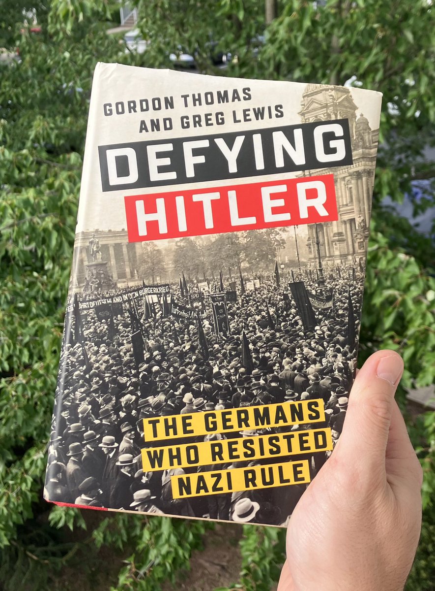 Jose_Pagliery's tweet photo. For those concerned about encroaching authoritarianism, this book by @gregjlewis is particularly relevant now.

The meticulously detailed accounts make one thing clear: the high cost of waiting too long to resist tyranny.

It's an excellent read. https://t.co/MAjYiGMtCC