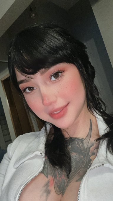 Bom dia ☀️ https://t.co/V0BEBZvp2l