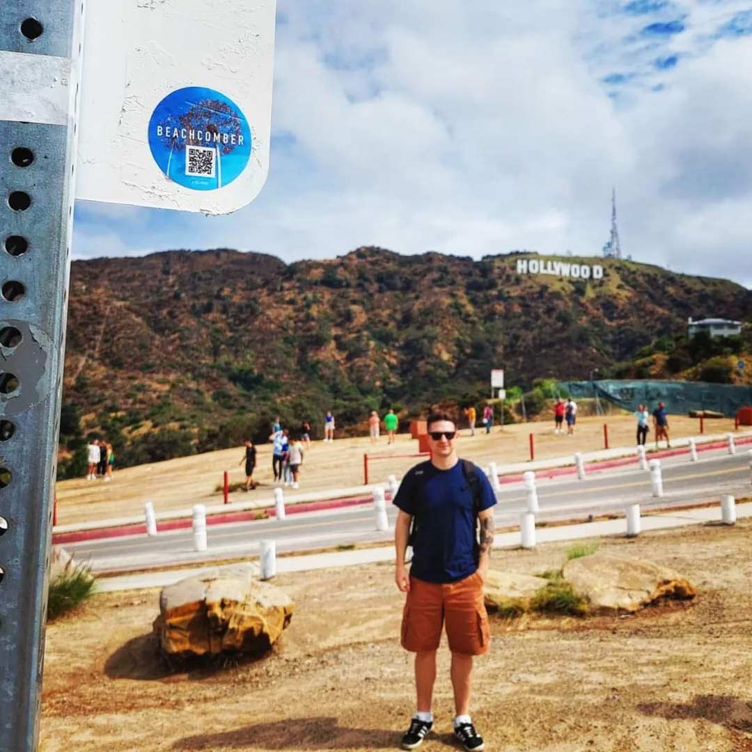 Beachcomber makes it to Hollywood

#Hollywood #hollywoodsign #hollywoodmusic #beachcomber