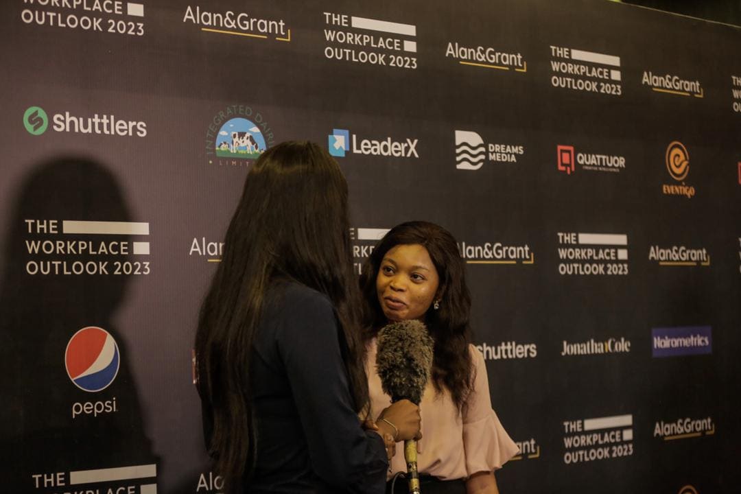 alanandgrantng's tweet image. 🎬 Lights, camera, interview! 🎥✨

Have you ever been interviewed on a red carpet? How did it go? 

#interviewready #redcarpetinterviews