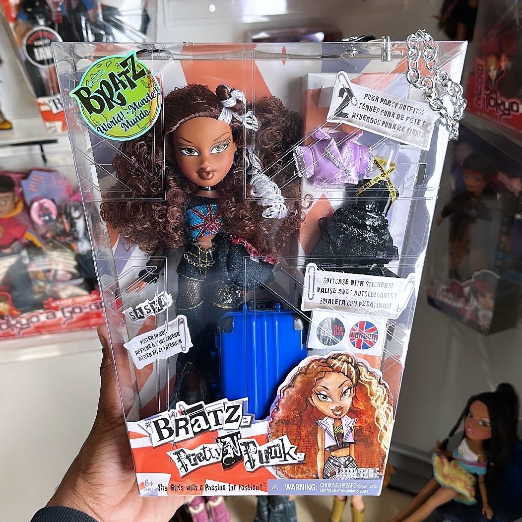 JuGalaxSea's tweet photo. 2023 Bratz World Pretty ‘n’ Punk Sasha 

Ig: @ GalaxSea.Bratz 
#galaxseabratz #Bratz #Sasha #BunnyBoo #BratzPrettyNPunk #BratzPunkz #PnpSasha https://t.co/GInLP66vUl