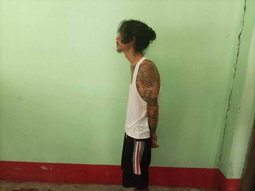 SenMin43713798's tweet photo. The rapper "Byuhar" was sentenced to 20 years in prison today by a junta-controlled court over criticizing on a livestream in May about the junta’s inability to supply sufficient electricity for the country.
#WhatsHappeningInMyanmar
#2023Aug23Coup https://t.co/SV0ve2xd3G