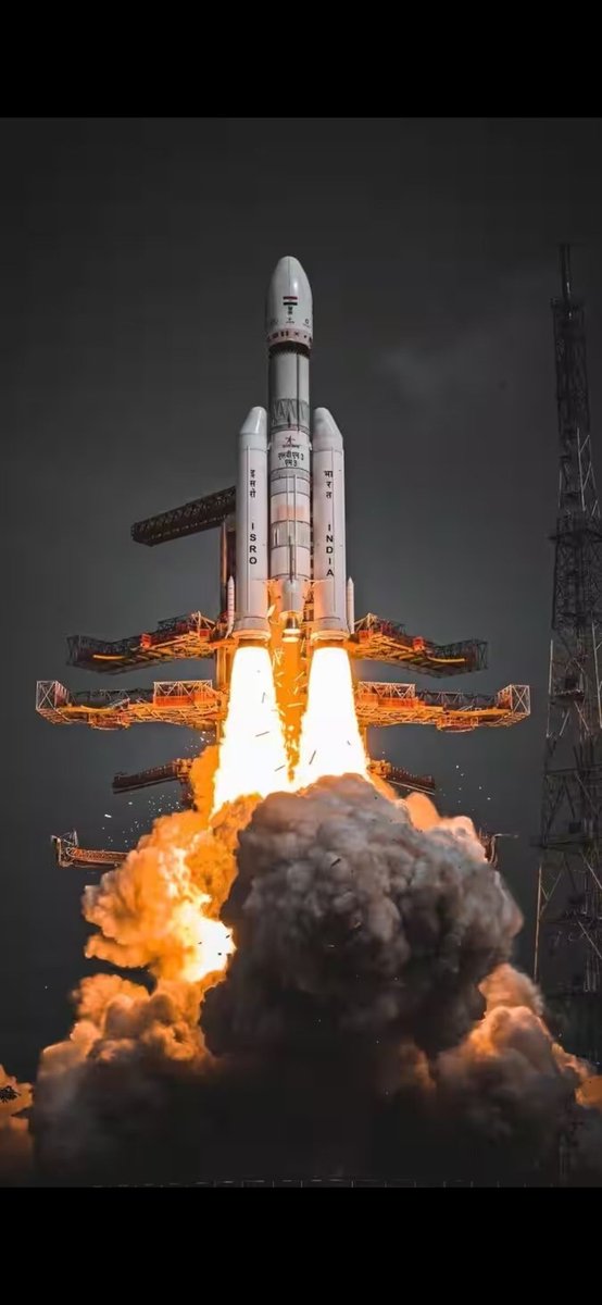 MrNishantkori's tweet photo. सबसे आगे होंगे हिंदुस्तानी #ISRO @isro #Victory #mstacademybynishantkori @PMOIndia #conguratulation #IndiaOnTheMoon @real_oliv https://t.co/95PGO7tWzj
