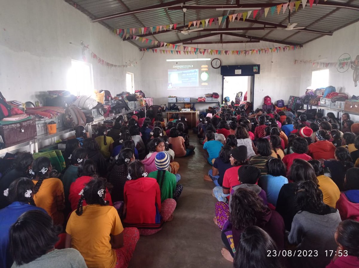 HayatmeerD's tweet photo. Watching Chandrayan- 3 Program by Our students.
DBRARS SHIVANI -758 https://t.co/F5tca10QWc