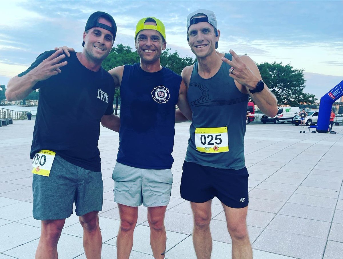 IAFFofficial's tweet photo. Day 3 of #RedmondBarbera23 started with a bang as #IAFF members and #cancer fighters hit the ground running at 6 am for the inaugural IAFF-ACS Fire Within 5K to end cancer in the fire service! 🔥🗽💪🏃‍♀️@UFANYC @FDNY @AmericanCancer @UFOA854 https://t.co/y8SOKuVSBY