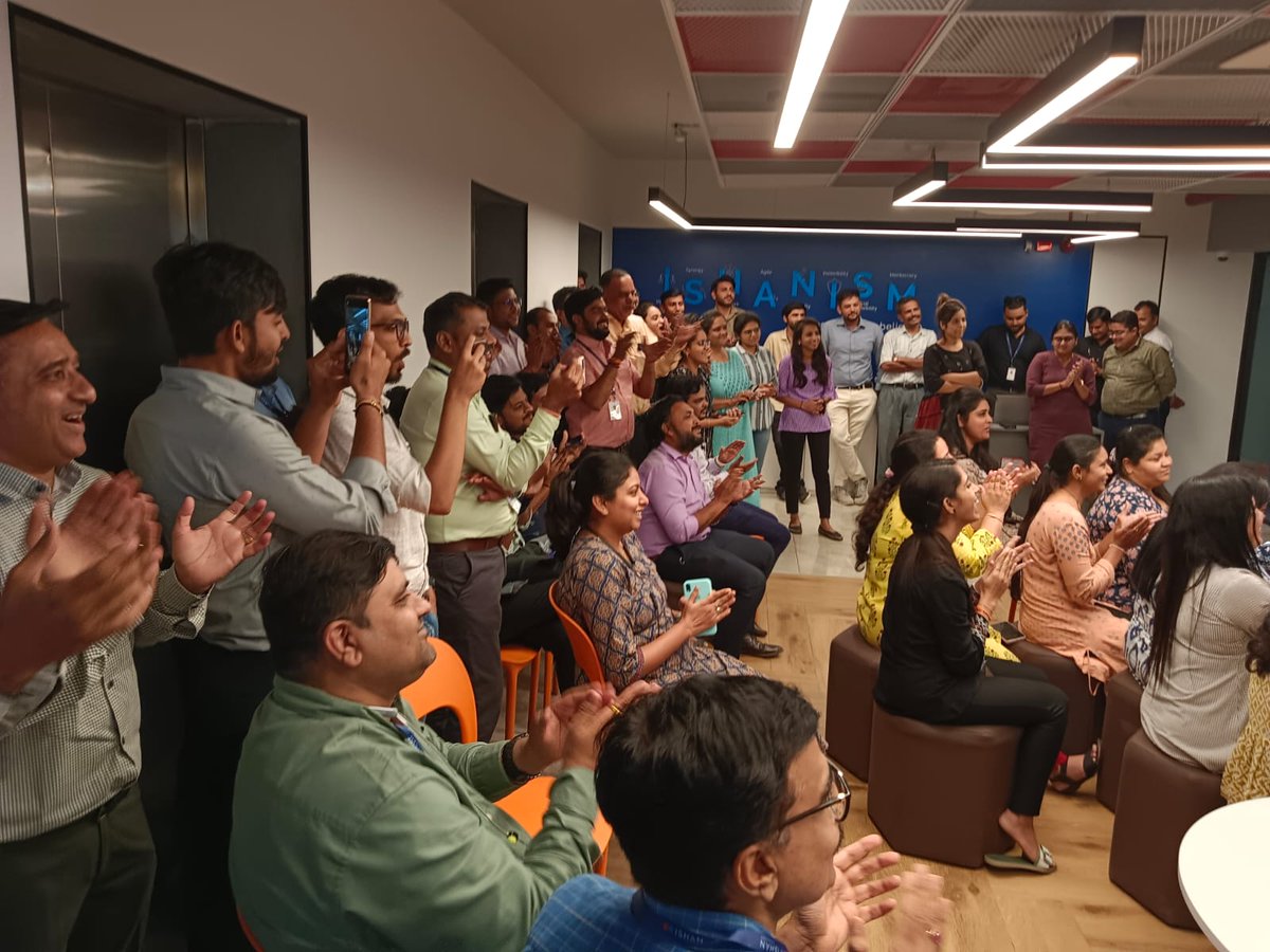 ishanitech's tweet photo. Joining ISRO in celebrating a historic moment with a viewing party at our offices! #Chandrayaan3 's successful lunar landing marks a new era of space exploration. Congratulations to Team #ISRO from all of us at Ishan Technologies!

#Ishanism #IshanTechnologies https://t.co/qbSUcGfahV