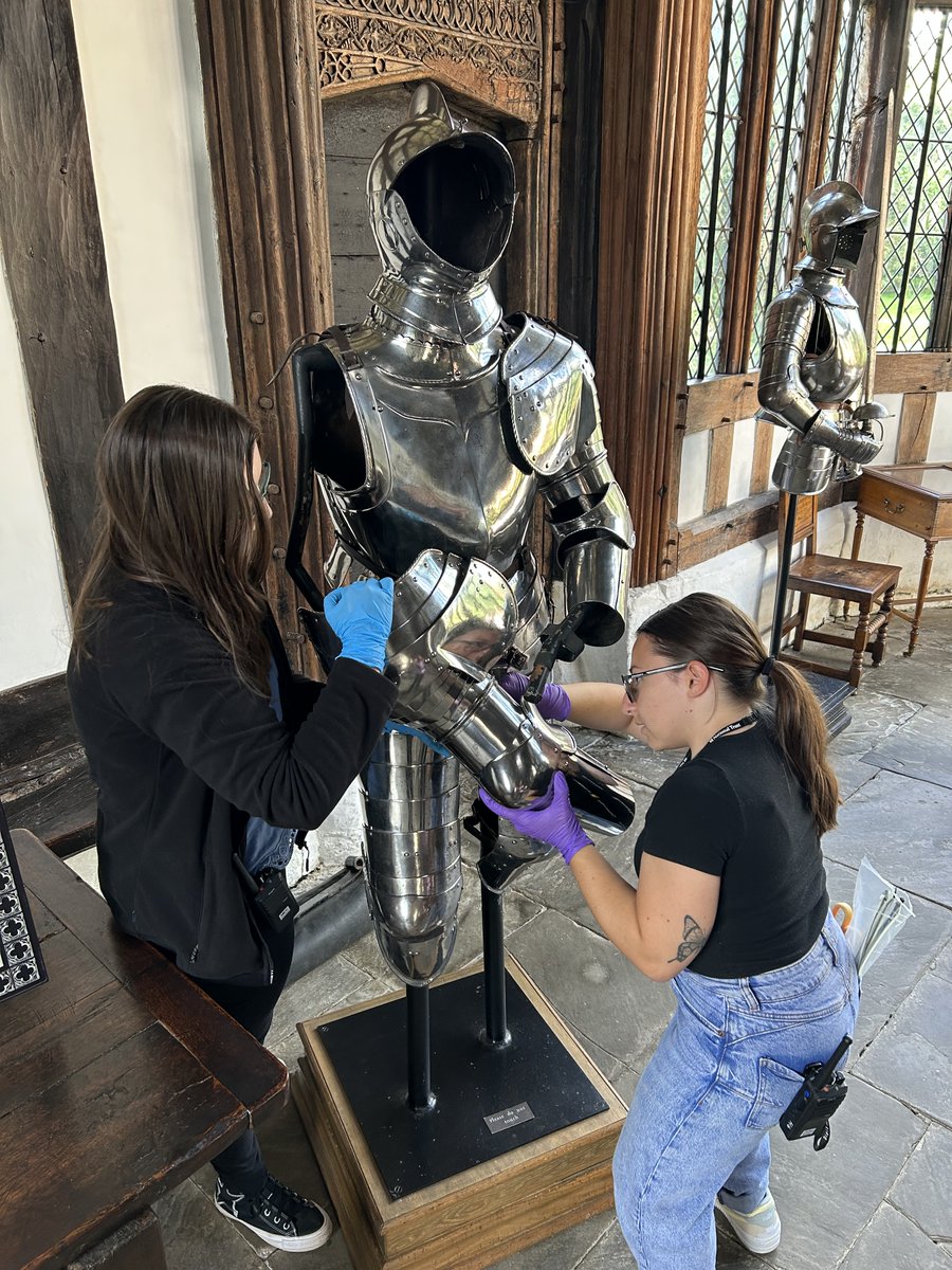 NTRufford's tweet photo. ⚔️ The suits of armour on show here at Rufford, are of mixed European origin. Here members of the House Team carefully re-hang the arm of the mostly German, 16th century suit of armour. Both the arms and legs of the suit are cleaned using cloths and a mild abrasive polish. https://t.co/yVlgvW8go3