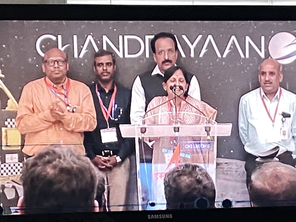 rdevda's tweet photo. Kudos to the Indian Scientists ⁦@isro⁩ real heroes of this success https://t.co/raXFLUPD6C