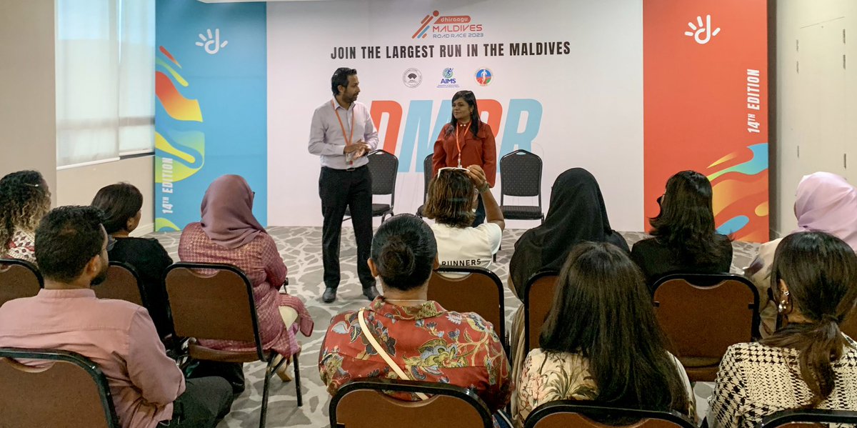 Dhiraagu tweet media