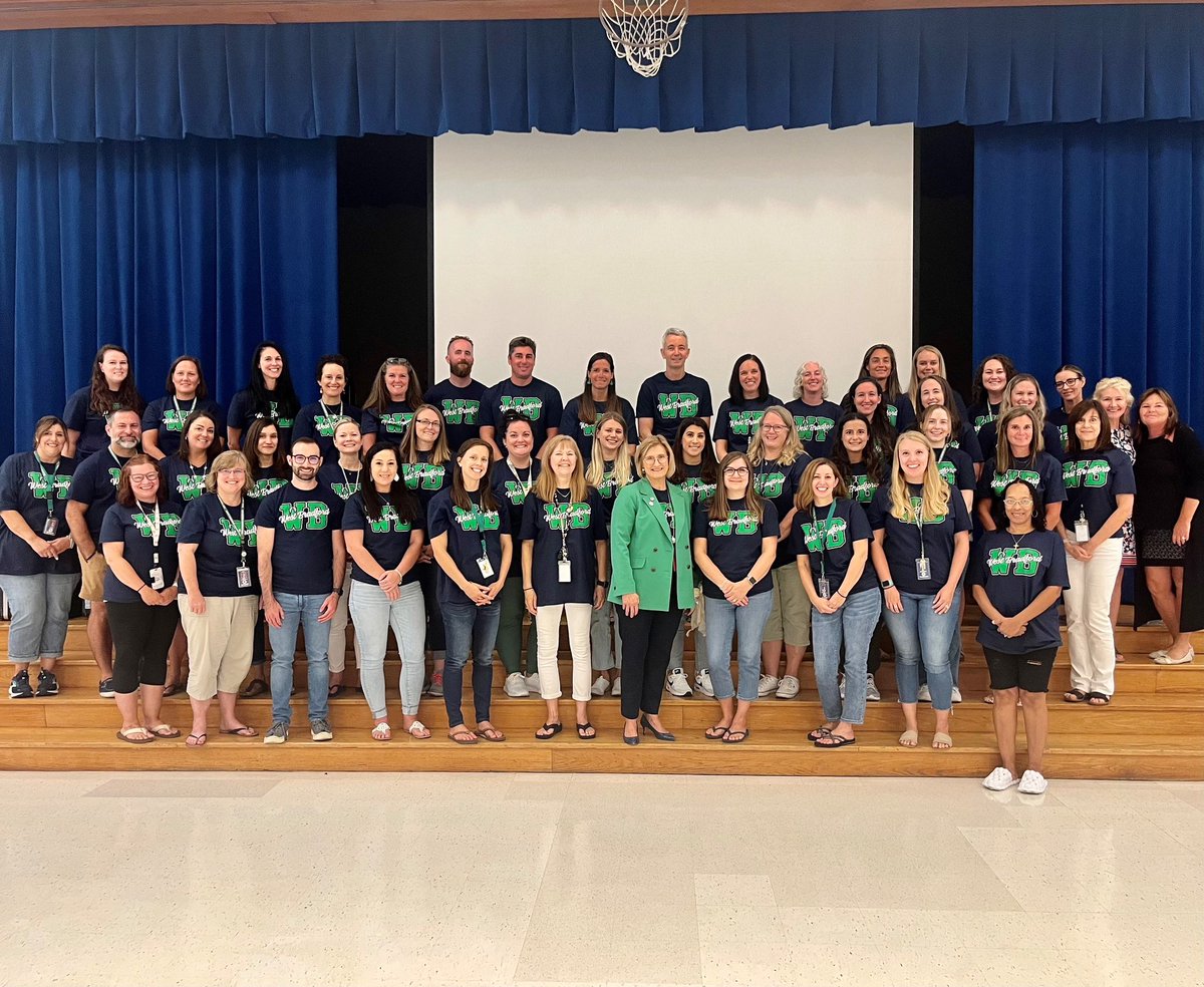 Looking forward to an awesome year with our Chargers! #schoolismorethanabuilding #chargerschoosetomakeitgreat <a href="/DASD_Schools/">DASD</a>