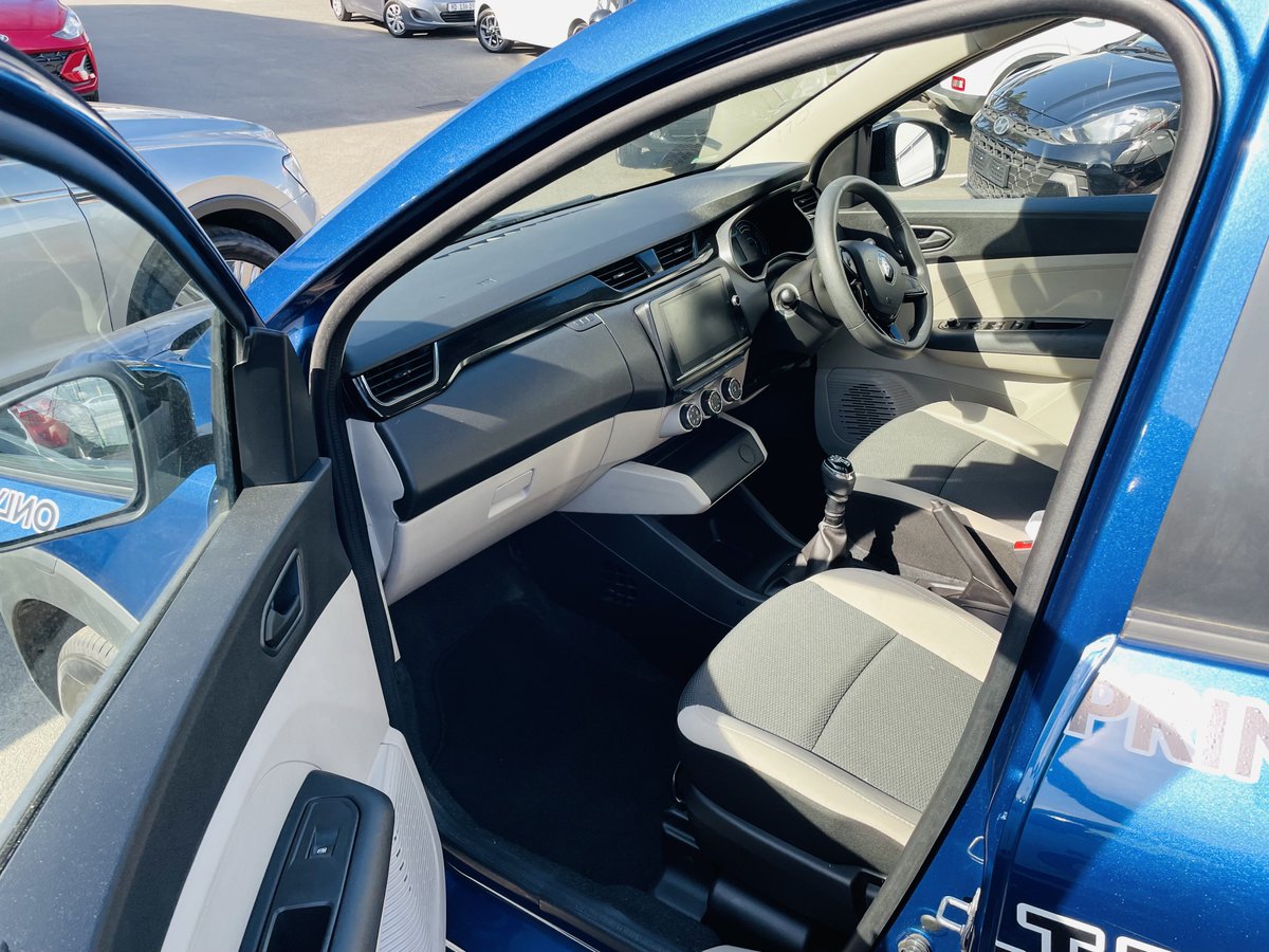 iammshiyane's tweet photo. 2023 Renault Triber 1.0 Zen

Mileage: 8171km 
Transmission: Manual
Color: Navy Blue
Fuel :  Petrol 
Body Type: MUV
Extras: Cloth Upholstery,Electric Windows,Central Locking System,Xenon Lights,Bluetooth,AUX,USB 

Cash Price: R194 990
Installment Est: R4 200pm
WhatsApp: 0798012171 https://t.co/fNE3G8aaYI