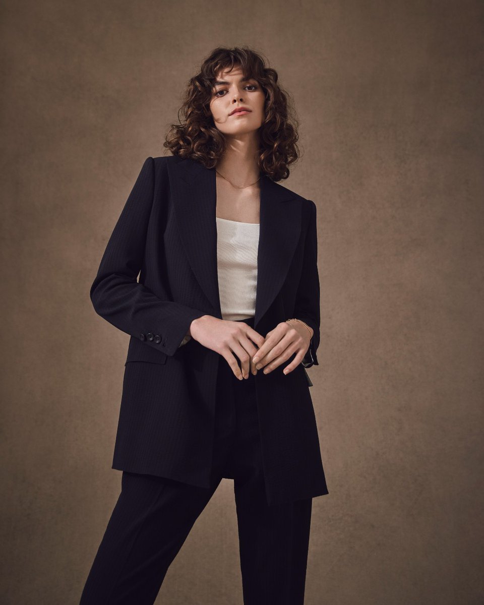 huntsmansavilerow tweet media