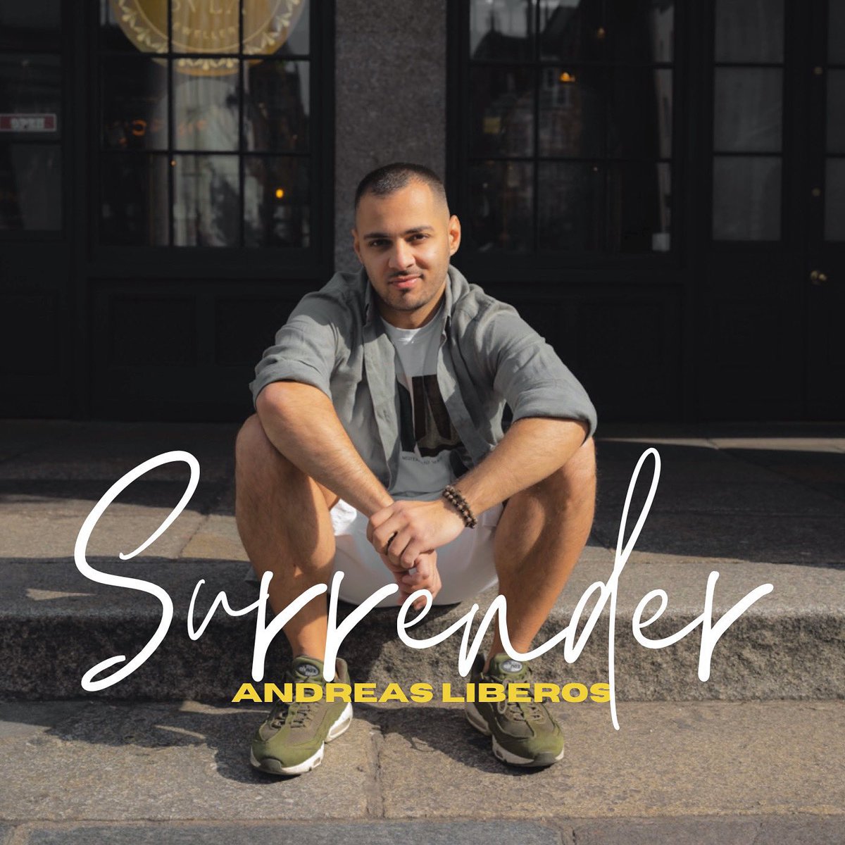 Summer isn’t over yet guys 😎 
My new song surrender will be out September 1st 🙌🏼

Surrender is a song I wrote about freeing yourself from future expectations &amp; finding peace in the uncertainty of the present moment. As cliche as it sounds,surrendering to the present is a gift 🙏🏼