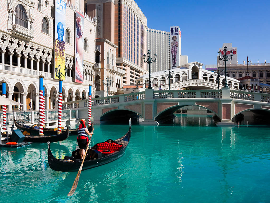 crystal_h2022's tweet photo. 🔮 Unlock the secrets of Las Vegas with Crystals Travels! 🗝️ 

Let's create a Las Vegas experience that's as unique as you are. ✈️ 

#ExploreMore #CrystalsTravels #TravelMagic #TravelToLasVegas https://t.co/9DXuNTRcxq