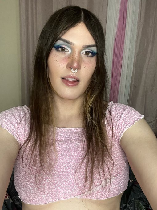 Love this too so much 💕💖🥰 https://t.co/fNTFJvZFOs