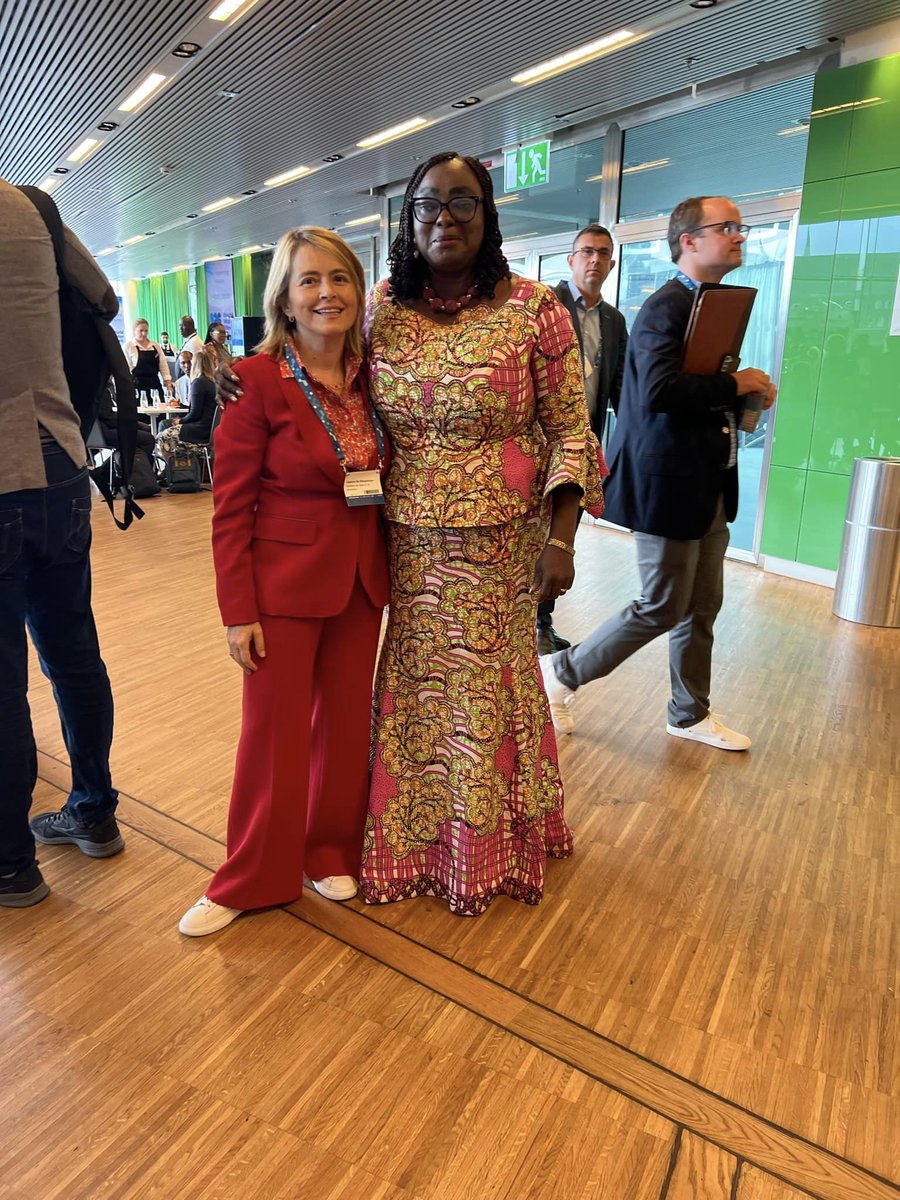 Catarina de Albuquerque tweet media