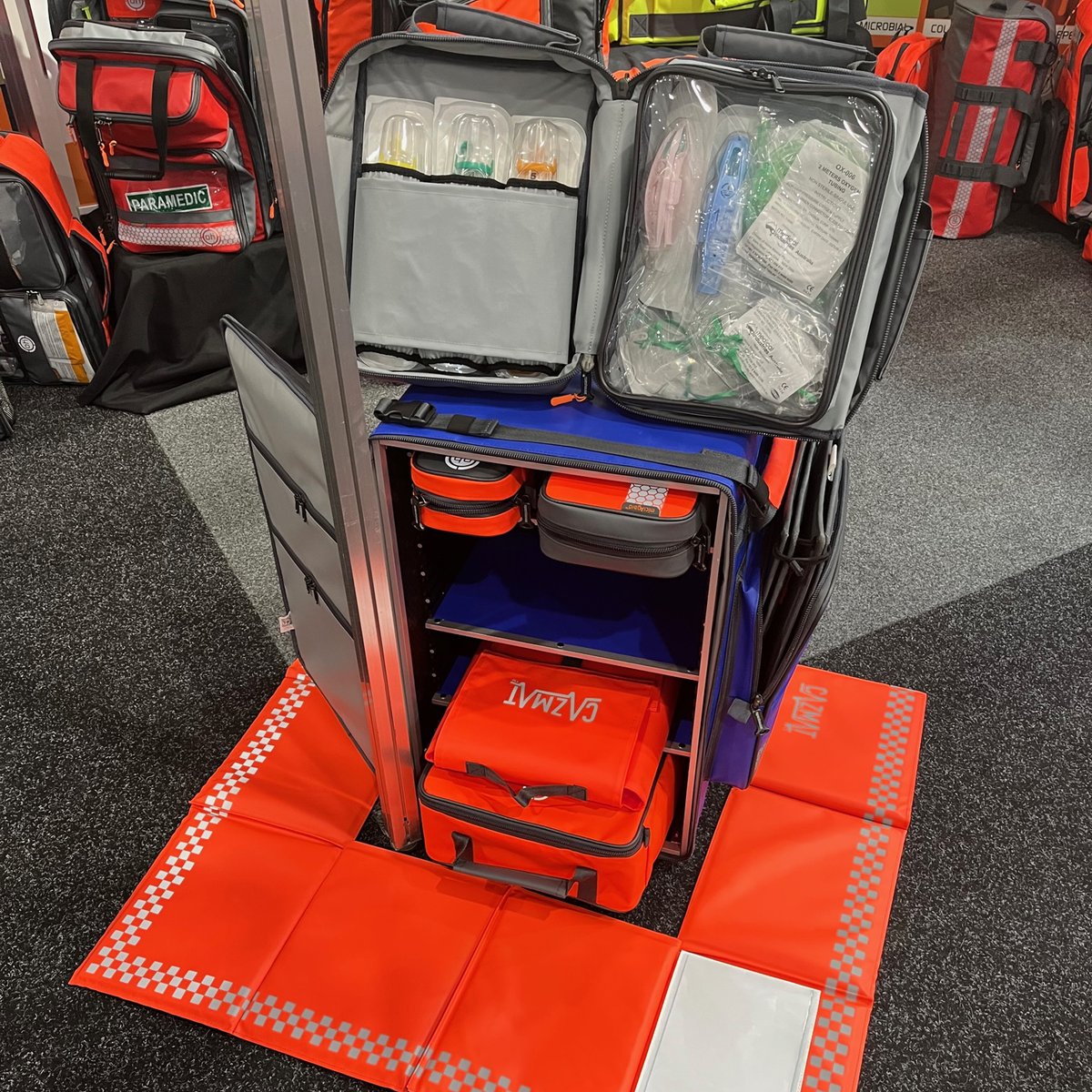 𝗝𝗨𝗦𝗧 𝗟𝗔𝗡𝗗𝗘𝗗 𝗜𝗡 𝗔𝗨𝗦 ✈️

We’re super excited to be showing off the Cazmat™ here at #AFAC23 - an innovative prehospital kneeling mat, providing a safe and comfortable surface that deploys around the supine patient. 

𝘊𝘰𝘮𝘦 𝘢𝘯𝘥 𝘷𝘪𝘦𝘸 𝘪𝘵 𝘵𝘰𝘥𝘢𝘺!
