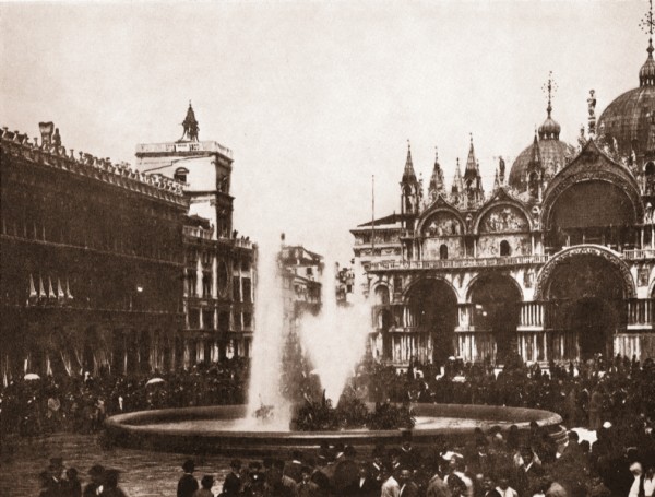 alberto_sanavia's tweet photo. #14settembre 1621, #Venezia: Girolamo #Priuli, ambasciatore in #Francia, dice che “Odoardo #Mabereau ingegnere, offre di condurre nella città una condotta d’acqua dolce […] inventata da lui” e che non necessità di riparazioni. S’insisterà invano per altri 3 anni https://t.co/dghsQa7QV5