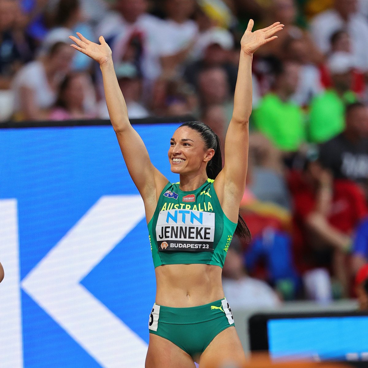 MJenneke93's tweet photo. Qualified for my 5th consecutive World Champs semi final in an Olympic qualifying time 😆 📷 @AthsAust https://t.co/WW3nVuyfzz