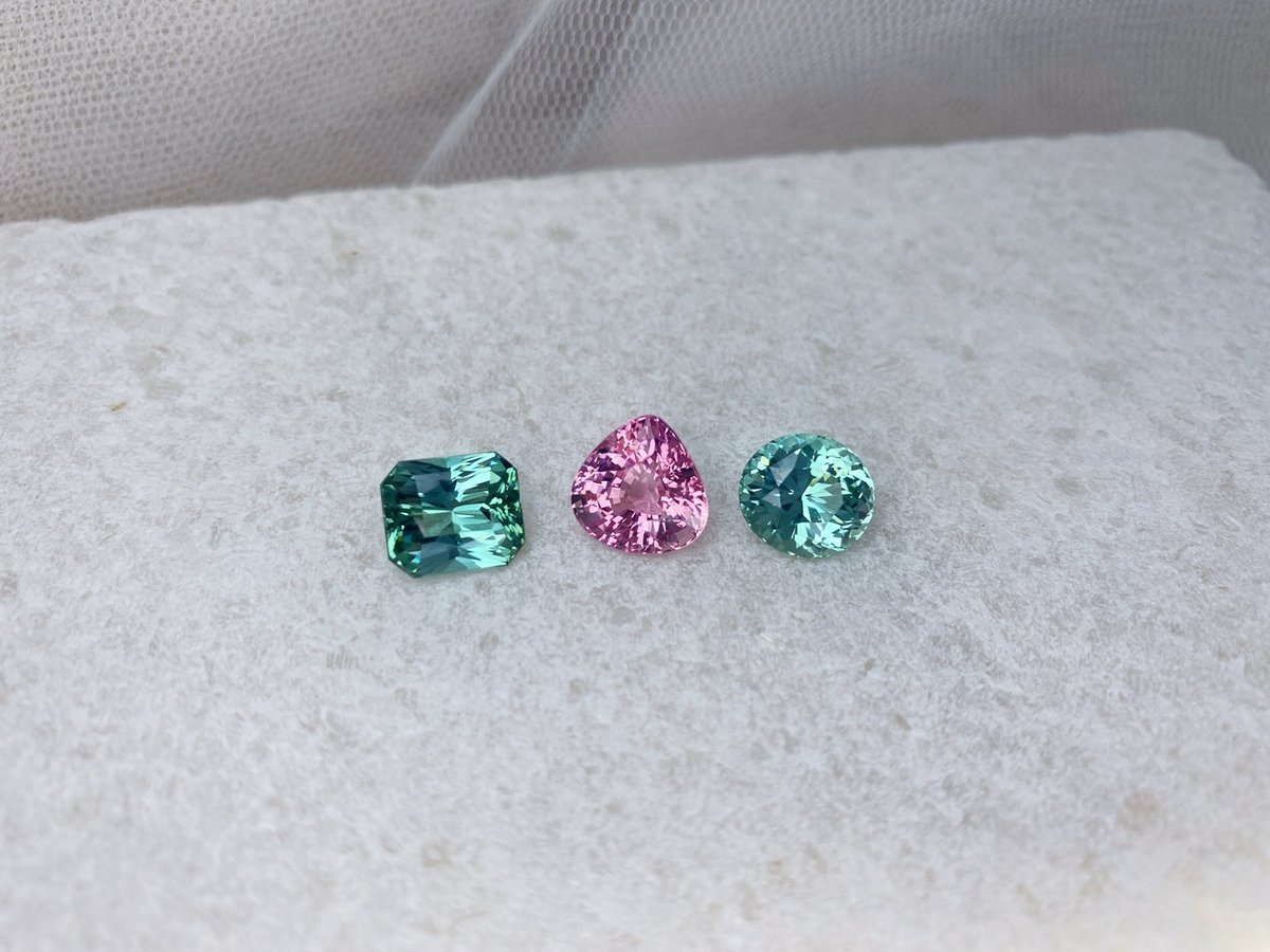 fairinacheng's tweet photo. Three limited-edition tourmalines have arrived to steal the spotlight. 🤩 And they're here for a short time only.⁠
⁠
DM to reserve your favourite stone and craft it into something special.⁠
⁠
Check out the latest stories, or the...https://t.co/SX7H1oYYhG https://t.co/0RcydpCuzY