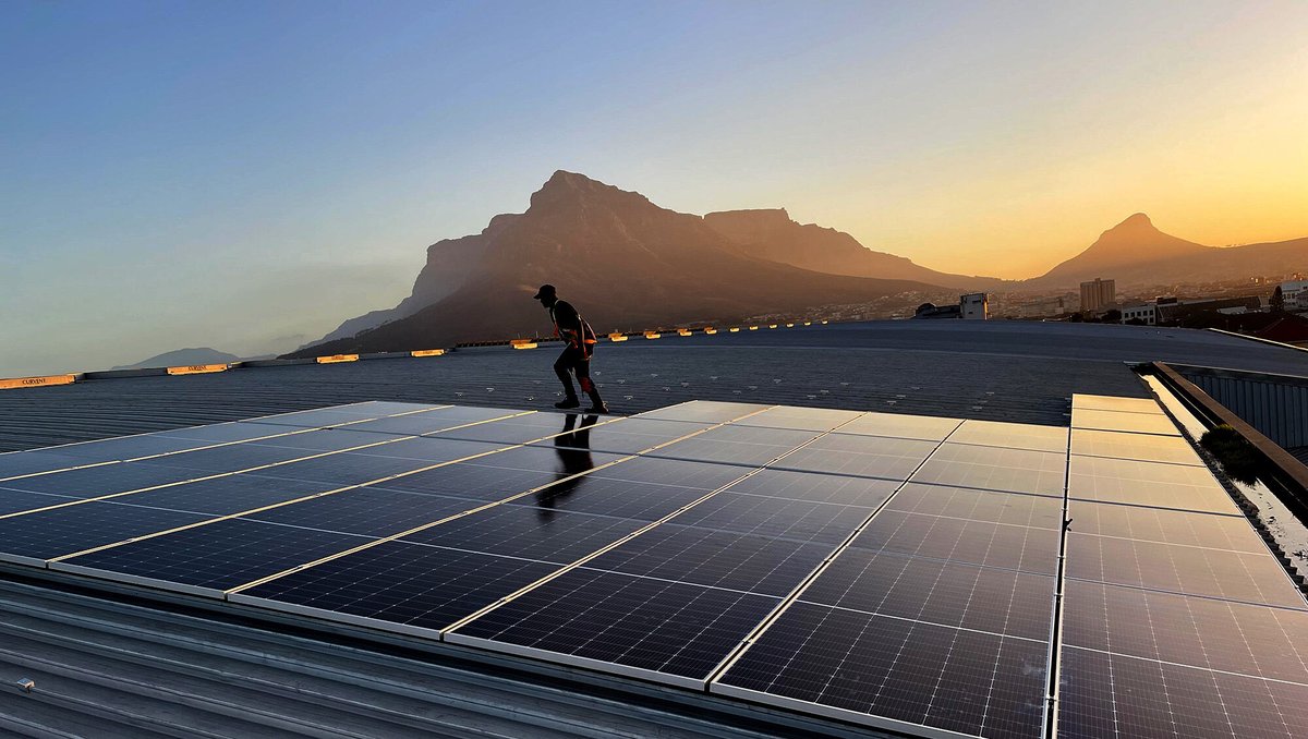 #ICYMI | Wesgro and <a href="/thegreencape/">GreenCape</a> have collaborated to bring Western Cape business owners information on how to future-proof their businesses and access what’s available in the market in terms of solar. 🌞

📃 Download our “CEO’s Guide to Going Solar” ➡️: lnkd.in/danu9Ean