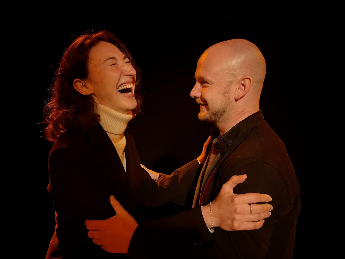 Proforça Theatre Company (@proforcatheatre) on Twitter photo TONIGHT! Our ever brilliant <a href="/DodieFinamore/">Dodie Finamore</a> & <a href="/KieranlDee/">Kieran Dee</a> go head to head with our friends <a href="/EveryTheatre/">Everything Theatre</a> to chat about all things #TheShatterBox which opens in just under 2 weeks!
Catch the show on <a href="/runnradio1/">runnradio</a> with <a href="/Robwarren348/">Rob Warren</a> at 8pm, interview from c.9pm onwards! ⛓️ TONIGHT! Our ever brilliant <a href="/DodieFinamore/">Dodie Finamore</a> & <a href="/KieranlDee/">Kieran Dee</a> go head to head with our friends <a href="/EveryTheatre/">Everything Theatre</a> to chat about all things #TheShatterBox which opens in just under 2 weeks!
Catch the show on <a href="/runnradio1/">runnradio</a> with <a href="/Robwarren348/">Rob Warren</a> at 8pm, interview from c.9pm onwards! ⛓️