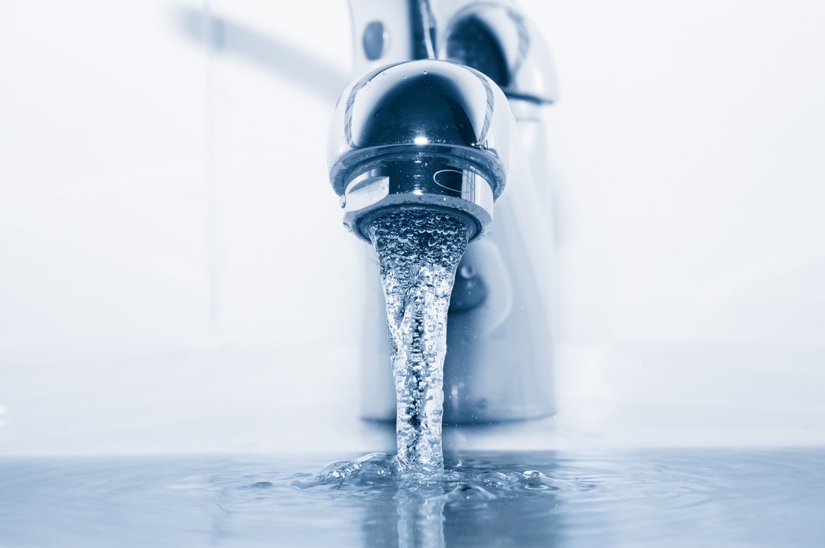 💦Des mesures restrictives ont été édictées jusqu’à nouvel avis pour la consommation d'eau.
Elles concernent les arrosages automatiques ou au moyen de jets, les nettoyages extérieurs et le remplissage des piscines, spas et jacuzzis
👉rb.gy/qbrzq
#villedegland