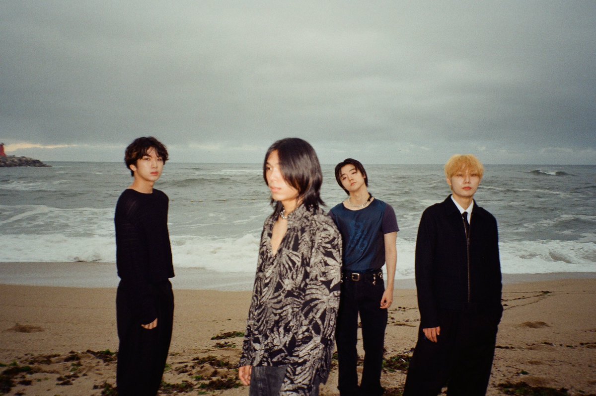 0wave_0fficial's tweet photo. care4u BTS https://t.co/iSC0p0jsPc