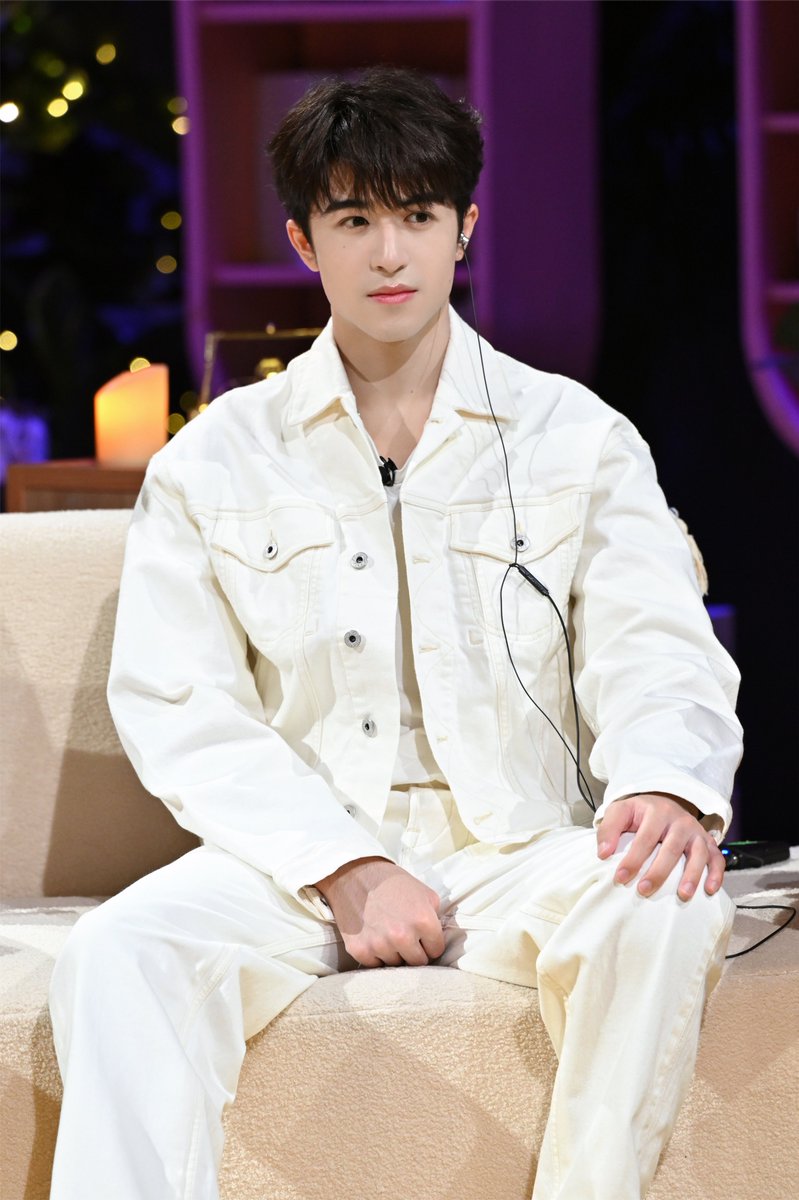 InsightArtistTH's tweet image. #PATRICK ✖️ #心动的信号6
พร้อมสาดความหวานและความโรแมนติกอย่างต่อเนื่องแล้ว! รอติดตามคิวปิด #แพทริค ได้ในรายการ #HeartSignal6’💘 ✨

🎬 เย็นนี้ เวลา 18.00 น. 
🔗 shorturl.asia/i3HgD

@patrick_pppat
#แพทริค #尹浩宇 #PatrickFinkler