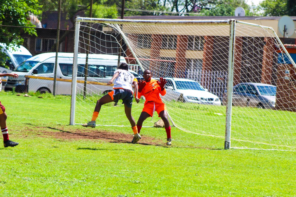 GWST_2022's tweet photo. As we get closer &amp; closer to the tournament dates. 

⚽️⚽️⚽️

#roadtogwst
#aprestigioustournament
#gwst

🏆 https://t.co/A62Sb6saWM