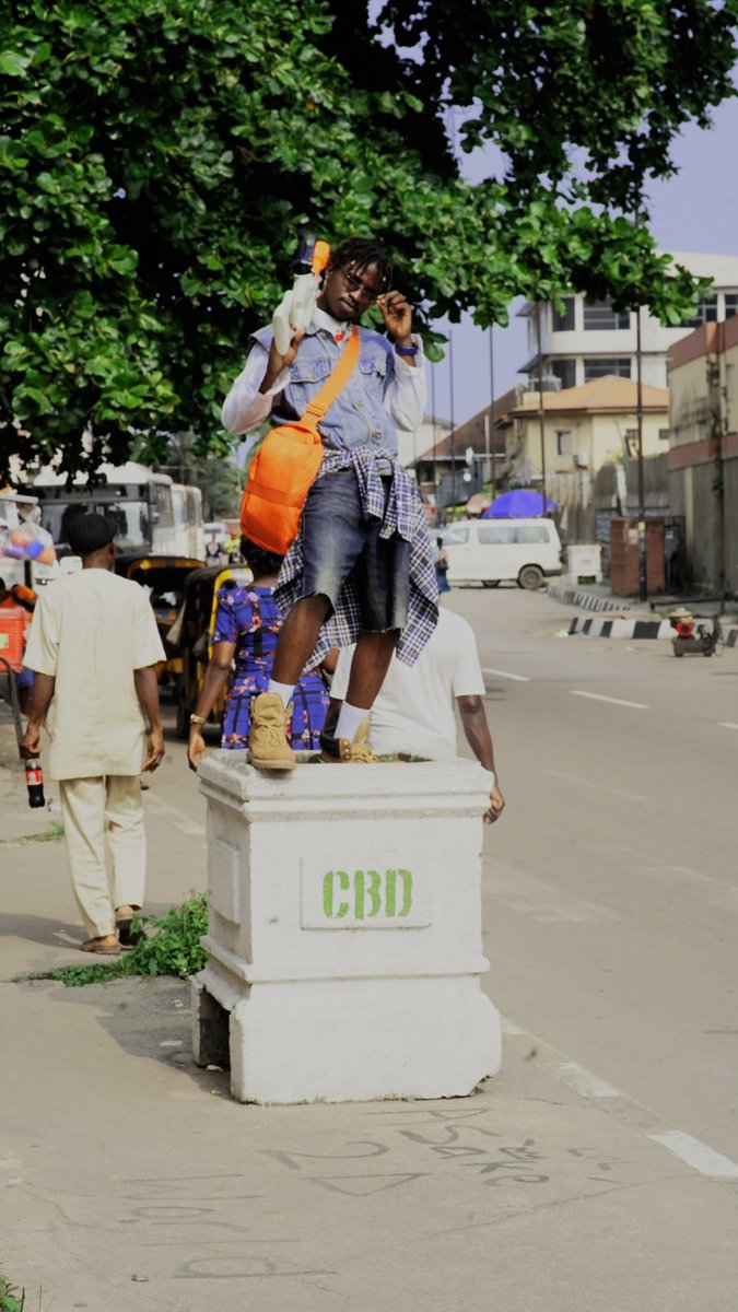 SpiceUnltd's tweet image. Your modern day Jagunjagun 

Lens - @horluwholey

#manonfire #gyr8clan