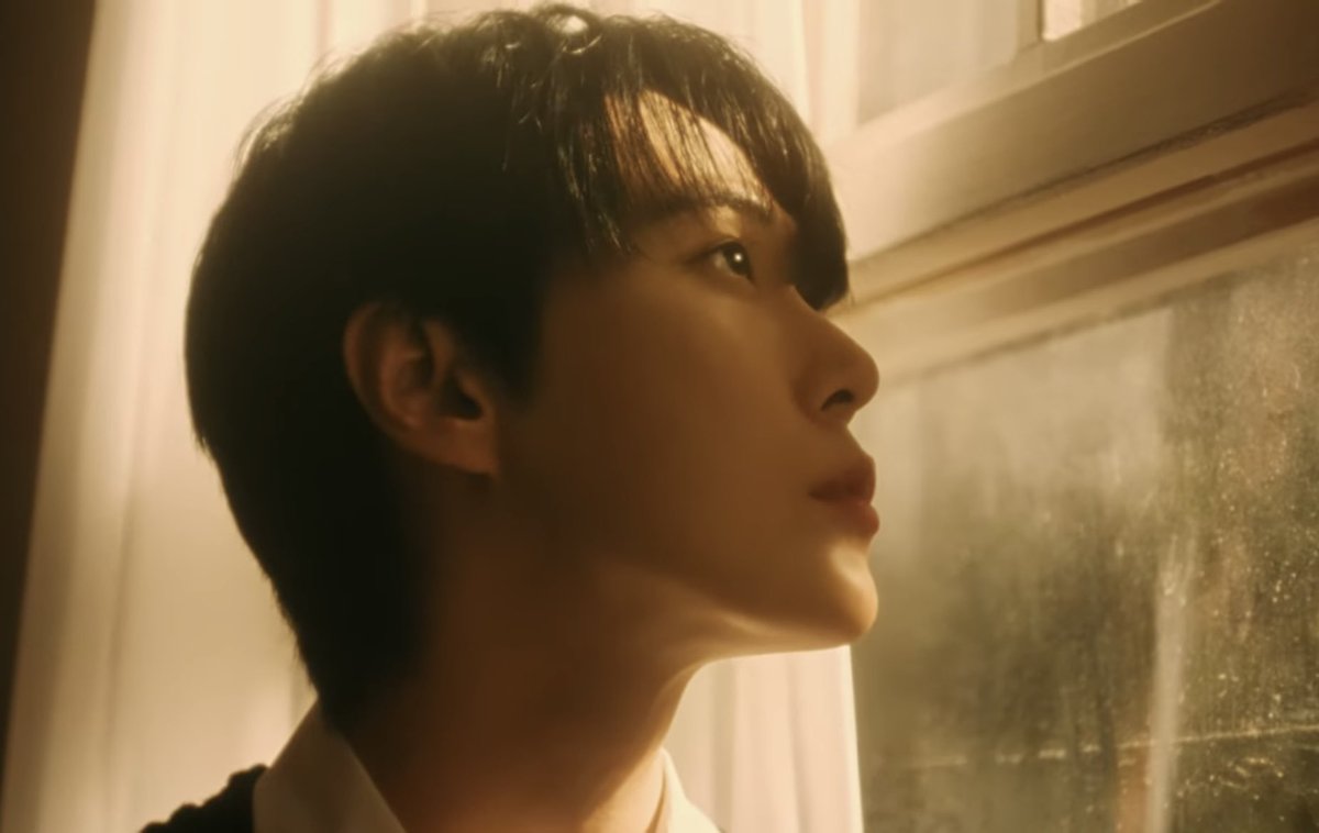 kdysource's tweet image. doyoung is so beautiful