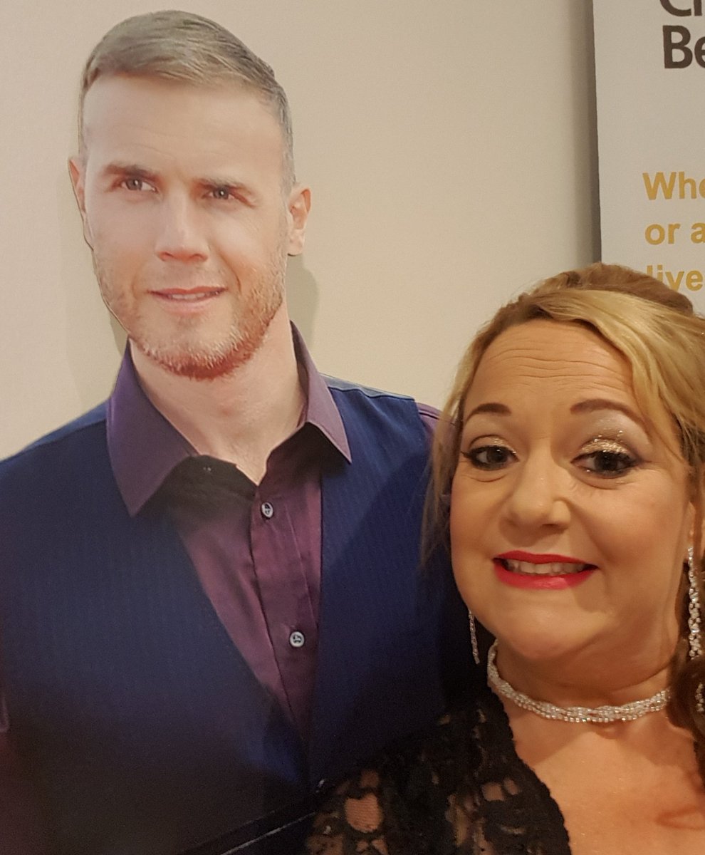 Would love a Happy Birthday <a href="/GaryBarlow/">Gary Barlow</a> <a href="/takethat/">Take That</a> will make my day 😁😍🤞or even a cheeky DM 😀