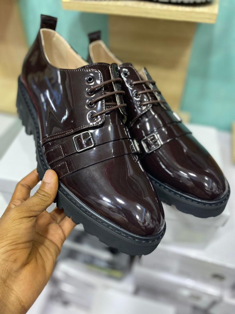 Be you and you💓💓
Buy nice shoes 
28k