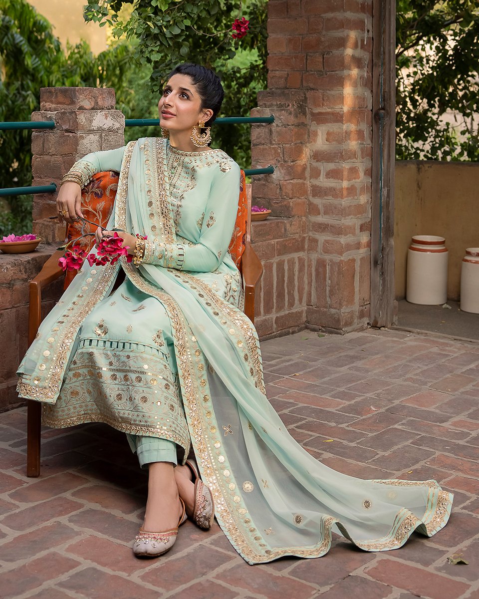 asimjofa's tweet photo. Shadow Work Collection | Pre-Booking Starts on 24th August at 6 PM | Deliveries Start on 25th August
AJSW-11 | 3-PC | Rs 6,150/-

Visit: https://t.co/2ukzewoX9n

#AsimJofa #IWearAsimJofa #ShadowWorkCollection #AsimJofaEdits #MawraHocane #ShadowWork #WeddingWear #UnstitchedCollection #Fashion #Trending