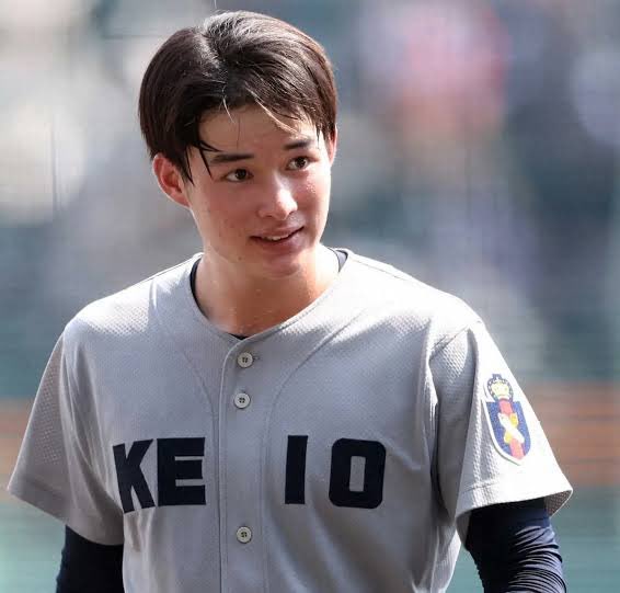 慶応義塾高校野球ユニフォーム