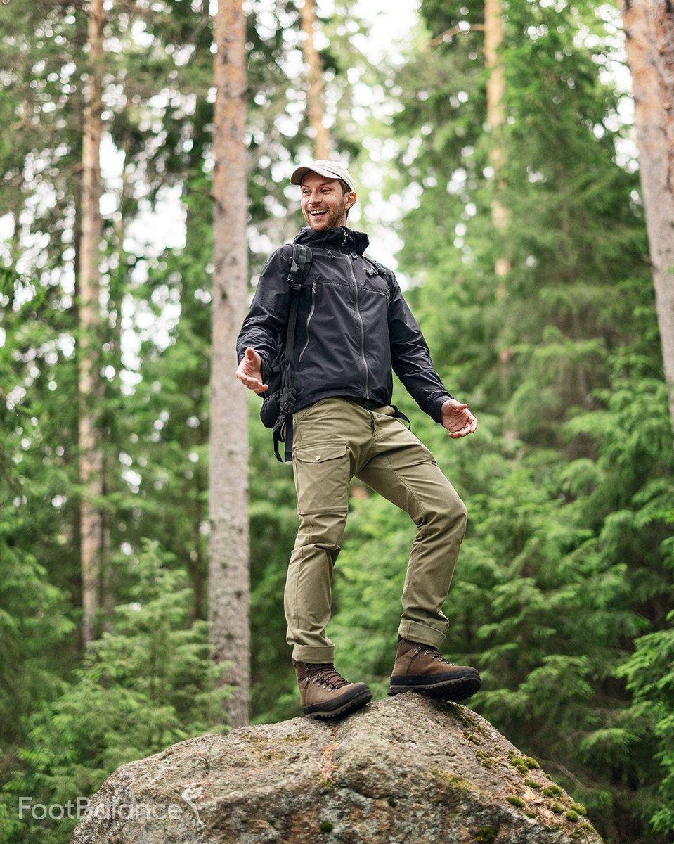 FootbalanceLK's tweet image. FootBalance began with a mission: to redefine foot health and wellbeing by making it accessible for all. The idea originated from a visionary physiotherapist Erkki Hakkala, driven by a passion for innovation in treating foot and lower limb issues.
#FootBalance #footsupport