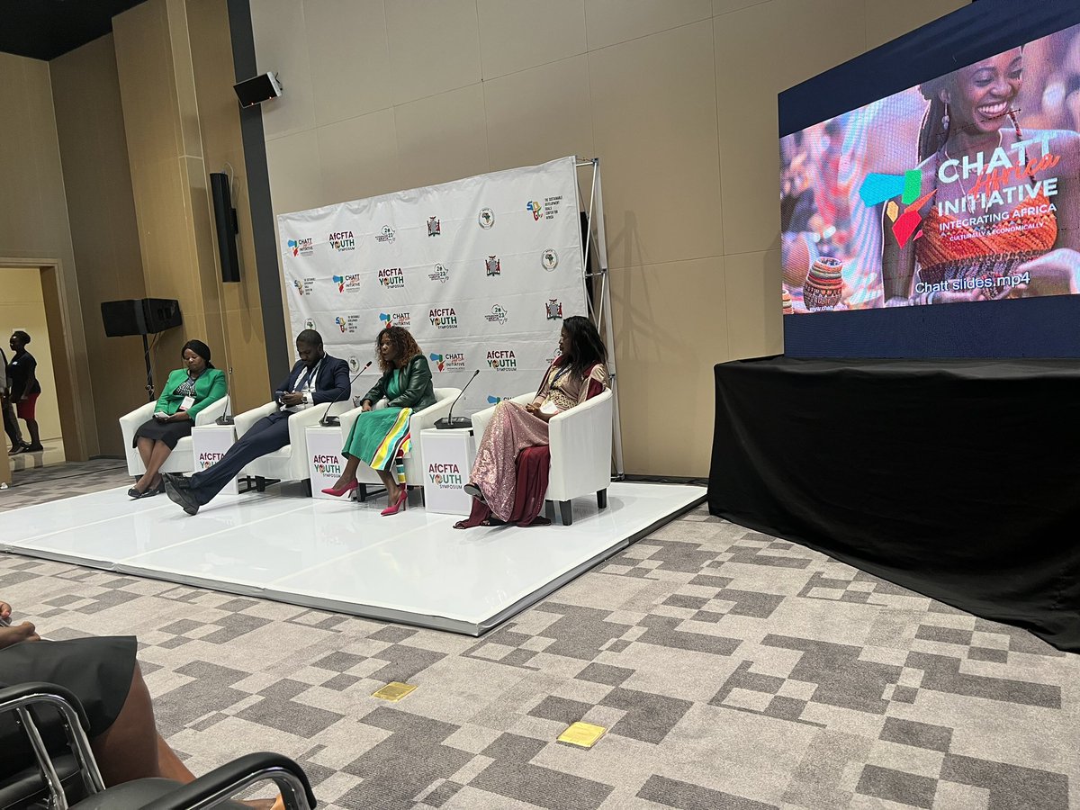 mercychez's tweet photo. Moderated a captivating panel on fashion during CHAT Africa Initiative Zambian Chapter launch at AfCFTA Youth Symposium 2023. Discussed design, marketing, sustainability, and AfCFTA protocols. Empowering African youth in the fashion industry! #FashionInAfCFTA https://t.co/KMbJDfdLi3