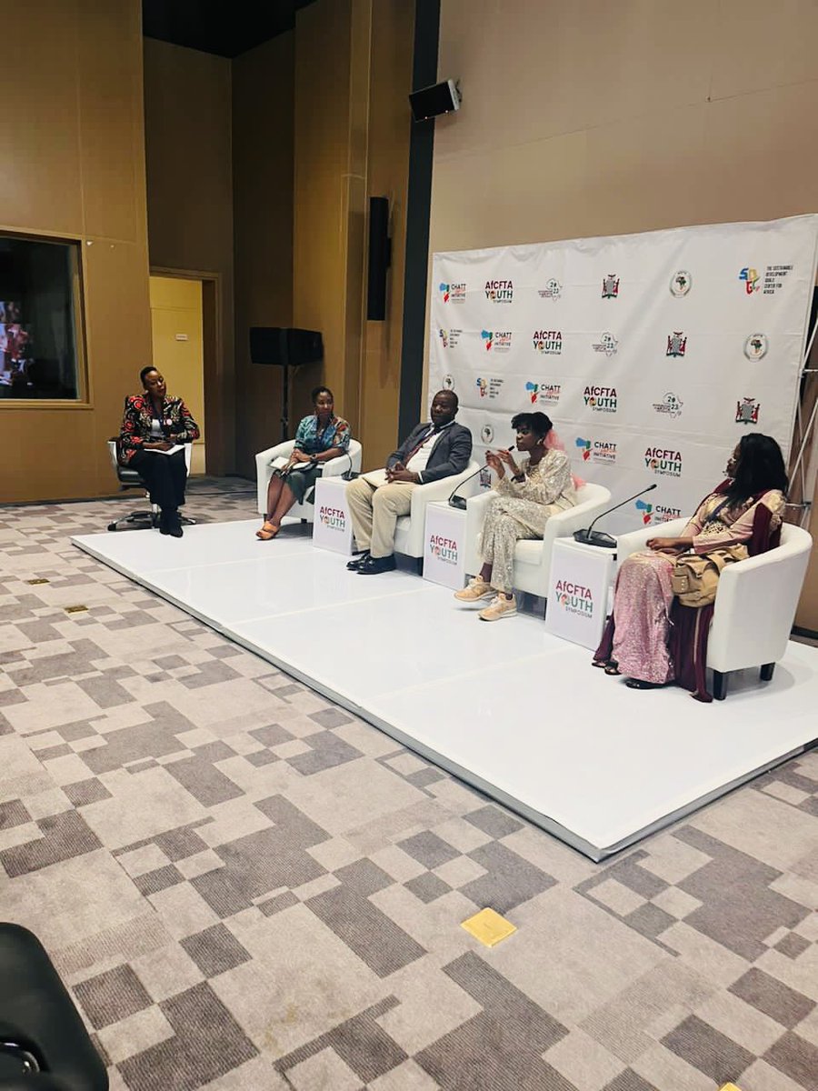 mercychez's tweet photo. Moderated a captivating panel on fashion during CHAT Africa Initiative Zambian Chapter launch at AfCFTA Youth Symposium 2023. Discussed design, marketing, sustainability, and AfCFTA protocols. Empowering African youth in the fashion industry! #FashionInAfCFTA https://t.co/KMbJDfdLi3