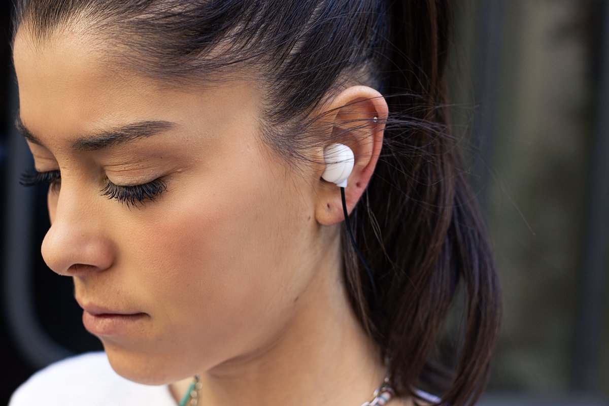 🧠 Protecting data is crucial in our data-driven world, especially in healthcare. NAOX Technologies' #inear #EEG earbuds collect data exclusively for patients, shared solely with their physicians for precise epilepsy and neurological disease diagnoses. 🌟 #dataprotection #medtech