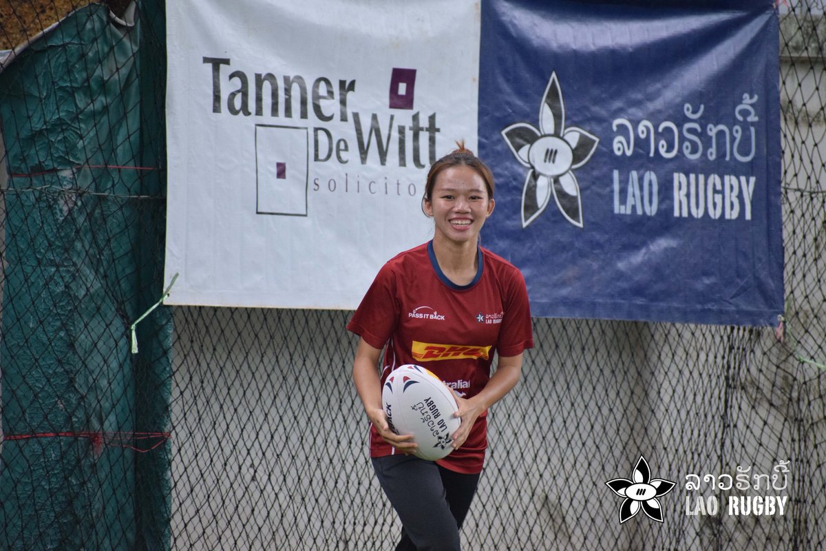 We are excited to kick off #PassItBack Coach Training this friday with over 100 coaches from 3 provinces!
Today Our Pass It Back Trainers and LRF staff are working hard to prepare for Coach Training, which kicks off this week!