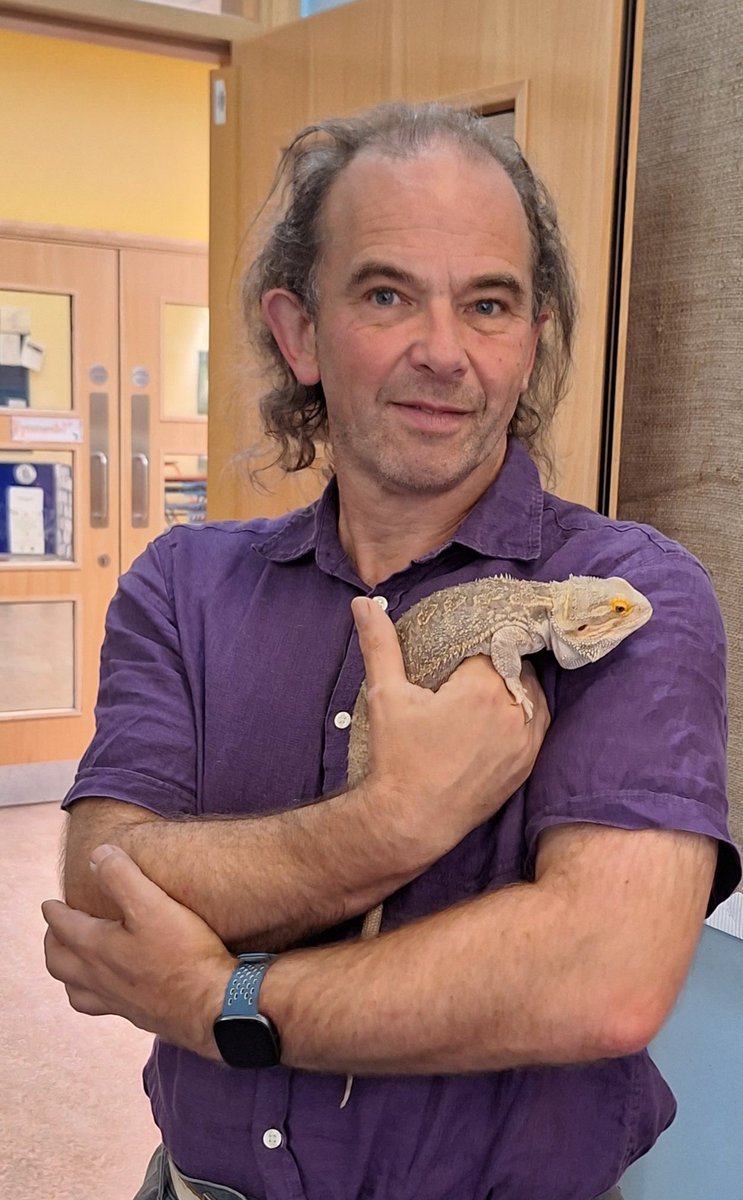 "Food and Fun" is <a href="/powyseducation/">Addysg CS Powys / Powys CC Education</a> main <a href="/WelshGovernment/">Welsh Government</a> funded summer scheme at 7 schools with high FSM pupils. Run over 20 days it provides nutrition focused learning, a hot meal and free fun. Buddy here was the star of "creepy crawlies" the fun part yesterday at <a href="/YsgolTrefonnen/">Ysgol Trefonnen</a>