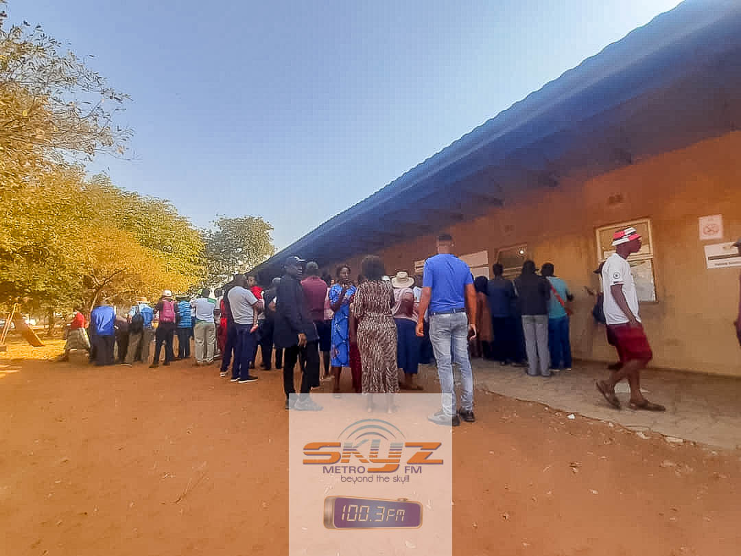 SkyzMetroFM's tweet photo. 2023 Harmonized Elections Picture Update

Kings Primary School (Vic Falls)

Time:  0907hrs https://t.co/iruIXbfw4v
