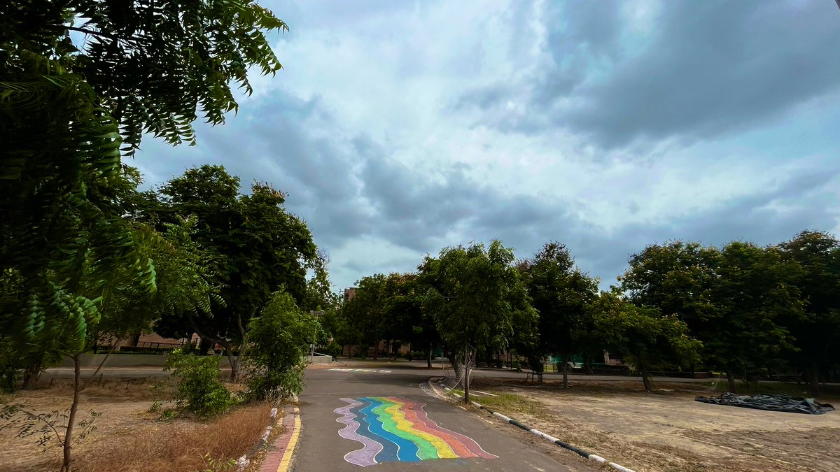 AdvSapna_'s tweet photo. Jodhpur mausam is 🙇♀️
Off day but have to prepare a 5000 words report on traditional knowledge. 🤯
#NationalLawUniversityJodhpur
#NLUJ https://t.co/ODll2deF7v