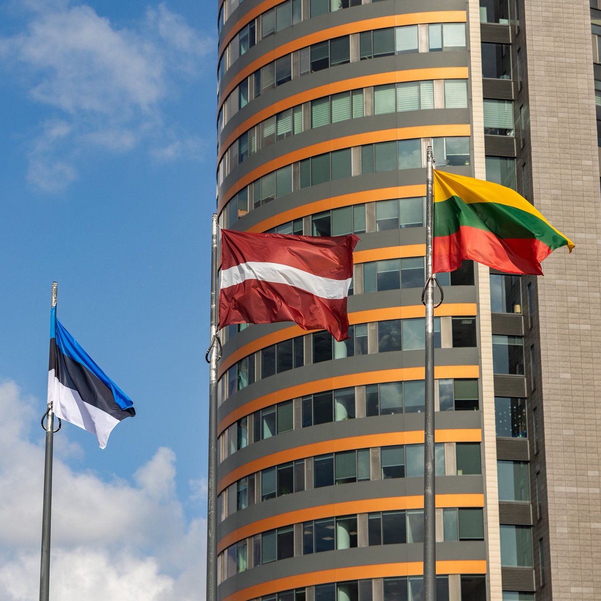 23th of August marks the anniversary of the #BalticWay. Greetings from #Vilnius: from busses to flags of #Latvia and #Estonia are flying next to the City Hall. We were strong together then, and we are strong together now. 

<a href="/VilnisKirsis/">Vilnis Ķirsis</a> 
<a href="/LV_Lithuania/">Latvia in Lithuania</a> 
<a href="/LTembassyEE/">Embassy of Lithuania in Estonia</a>