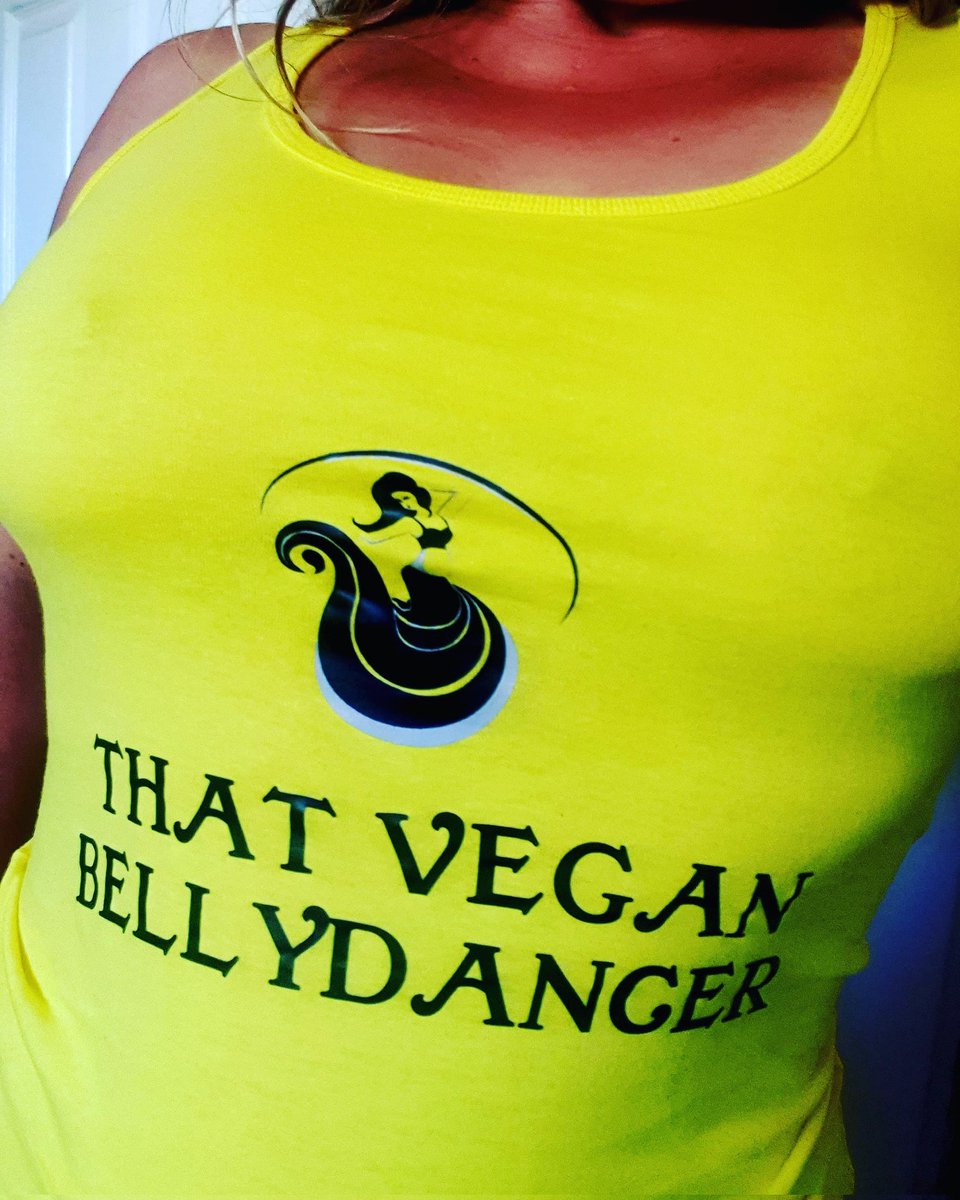My new vest arrived in time for the Victorious Festival! You'll find me in the #literacy tent with Words Out Loud, Chichester. 
🥳✌💃

#theveganbellydancer #thatveganbellydancer
#victoriousfestival #wordsoutloud #chichesterbellydance 
#jolenedandelionart #jolenedandelion